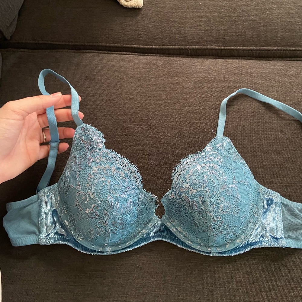 Victoria’s Secret bra NWOT